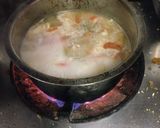รูปขั้นตอนการทำที่ 3 ของ ต้มยำไก่ใบโหระพา