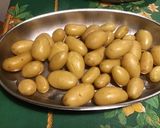 Une image de l'étape 12 de Boites chaudes à l'ail et au vin blanc (pommes grenailles, saucisses de morteau et diots du Jura).