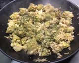 Une image de l'étape 9 de Fleurettes de chou romanesco au bouillon de poisson et estragon.