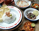 Foto langkah ke 1 dari resep Soto Betawi Kuah Susu.