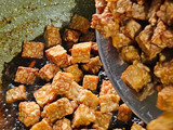 Orek Tempe Kemangi Pedas