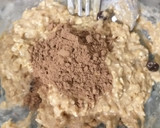 Foto del paso 2 de la receta: Pepas integrales de avena y cacao (saludables, fáciles y ricas!)