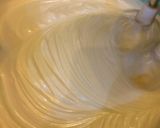 Foto langkah ke 3 dari resep Rainbow cake kukus ny.liem empuk enak wangi.