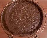 A picture of step 6 of Chocolate Crust Tart with Mint Panna Cotta.