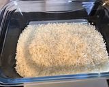 Une image de l'étape 1 de Riz moulé façon gâteau à la rhubarbe,épices et piment d espelette.