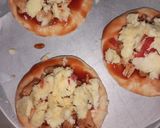 A picture of step 13 of Mini pizza.