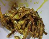 মুচমুচে মৌরলা মাছ ভাজা (Muchmuche Mourala Machh bhaja,Recipe in Bengali) রেসিপির ধাপ 3 ছবি