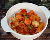 Foto langkah ke 4 dari resep Balado Udang Tahu Telur Puyuh.