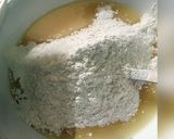 A picture of step 4 of Strawberry cake.