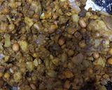 A picture of step 1 of Stuffed Idli.