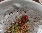 செஷ்வான் வெஜ் ஃப்ரைட் ரைஸ் (Schezwan veg fried rice recipe in tamil) ரெசிபி ஸ்டேப் 3 புகைப்படம்