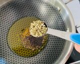 A picture of step 2 of Fig Chutney.