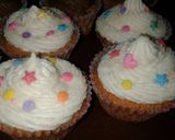 Foto del paso 2 de la receta: Frosting de vainilla para cupcakes💗