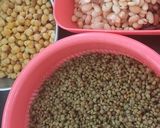 عکس مرحله 1 از دستور آش رشته پشت پا