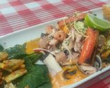 Foto del paso 2 de la receta: Tallarines en tinta de calamar con Mariscos en crema marinera