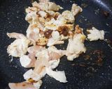 รูปขั้นตอนการทำที่ 2 ของ อกไก่ผัดน้ำพริกตาแดง