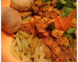 Foto langkah ke 4 dari resep Mie Ayam Lezat ala IO with mie pokcoy homemade 🍜🍜.