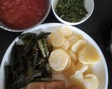 A picture of step 1 of Masala Bindhi.