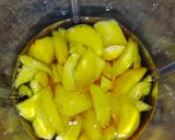 A picture of step 3 of Peach Punch.
