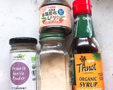 Hình bước làm 1 của món Đùi gà sốt nước tương