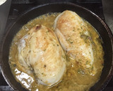 Foto del paso 3 de la receta: Tacos de pollo y salsa de chicharrón de pollo verde