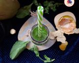 A picture of step 4 of Green Smoothie.