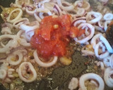 Foto del paso 2 de la receta: Paella marinera con tirabeques