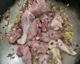 A picture of step 2 of Delicious white chicken karahi serve with chupri chapati.