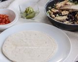 Foto del paso 5 de la receta Burritos con frijoles y sobras de pollo