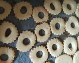 Azonnal omlós puha linzer baracklekvárral 🍹🍸🍹 recept fázis 3 fotója