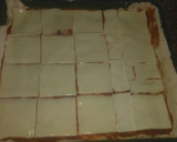 Foto del paso 5 de la receta: Pizza de atún, jamón york, queso rulo de cabra, bacon y cebolla