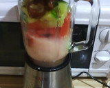 A picture of step 2 of Cucumber and water melon juice.