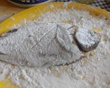 Foto del paso 3 de la receta: Mojarra frita con ajillo y mantequilla al limón