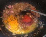 A picture of step 6 of Kerala chicken curry.