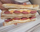 A picture of step 5 of Sausage Sandwich.