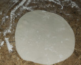 Foto del paso 3 de la receta: Empanadas camarón queso y ostión queso