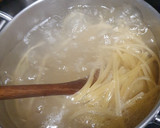 Foto del paso 1 de la receta: Linguine con calamari e gamberi