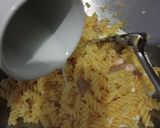 Foto langkah ke 3 dari resep Fusili Creamy Cheese.