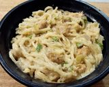 A picture of step 5 of White Sauce Chicken Spegatti.