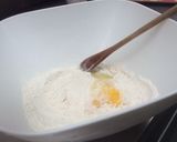 Foto del paso 1 de la receta: Tarta de queso crema y mermelada de frambuesa
