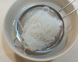 蜂蜜泡菜涼拌蒟蒻麵的食譜步驟2照片