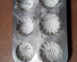 A picture of step 7 of Papaya Muffins.