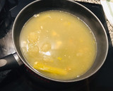 Foto del paso 1 de la receta: Arroz con gambones y alcachofa