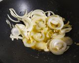 Foto langkah ke 3 dari resep 143. Ayam Goreng Mentega (rasa resto).