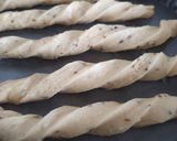Foto del paso 5 de la receta: *Palitos y rosquitas de anís*🤩👌