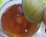 Foto langkah ke 3 dari resep Teh Jahe Jeruk Nipis.
