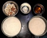 A picture of step 1 of Rava Sheera/Suji Halwa.