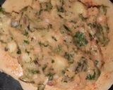 A picture of step 5 of Aloo paratha.