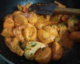 A picture of step 4 of Tandoori mushroom.