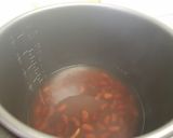Foto del paso 2 de la receta: Salteado alubias rojas con quinoa, calabaza, puerro y jengibre